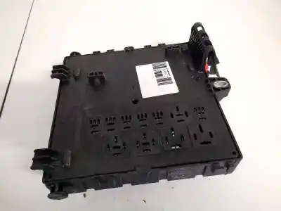 Second-hand car spare part fuse box unit for opel signum 2.2 16v dti cat (y 22 dtr / l50) oem iam references 13112914  13112914au, 519049035