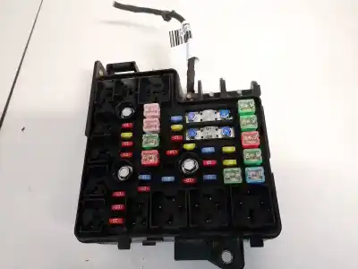 Peça sobressalente para automóvel em segunda mão caixa de fusíveis e relés por kia ceed (ed) 1.6 crdi 115 referências oem iam 