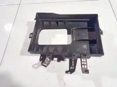 Автозапчасти б/у пластики за audi a4 b7 (8ec) 2.0 tdi quattro ссылки oem iam 8e1819441b  