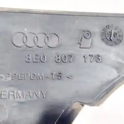 Автозапчастина б/у пластика для audi a4 b7 (8ec) 2.0 tdi quattro посилання на oem iam 8e0807173  