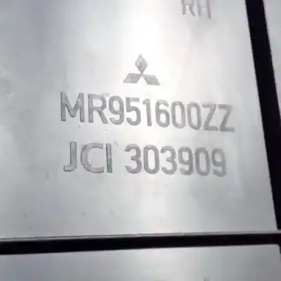 Автозапчастина б/у пластика для mitsubishi colt cz3 berl. 5 (z30a) 1.3 (z35a. z33a. z34a) посилання на oem iam mr951600zz  jci303909