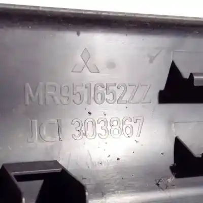 Автозапчастина б/у пластика для mitsubishi colt cz3 berl. 5 (z30a) 1.3 (z35a. z33a. z34a) посилання на oem iam mr951652zz  jci303867