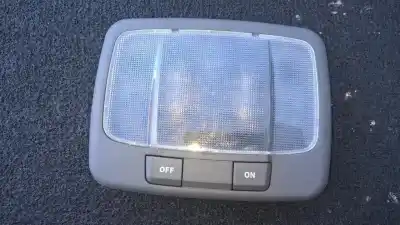 Peça sobressalente para automóvel em segunda mão luz interior por kia carens 2.0 crdi referências oem iam 