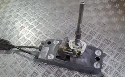 Автозапчасти б/у РЫЧАГ ПЕРЕКЛЮЧЕНИЯ ПЕРЕДАЧ за VOLKSWAGEN GOLF PLUS (5M1)  ссылки OEM IAM 1K0711091A  1K0711049CG, 1K0711061B