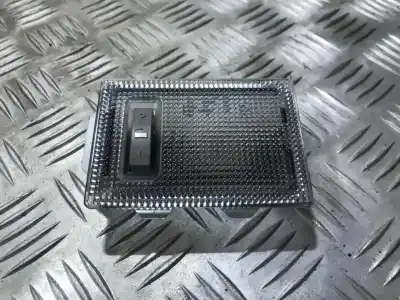 Second-hand car spare part interior light for opel zafira b 1.6 16v oem iam references 161044