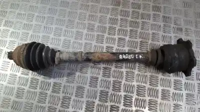 Peça sobressalente para automóvel em segunda mão transmissão dianteira esquerda por audi 100 avant (c4) 2.4 diesel referências oem iam 