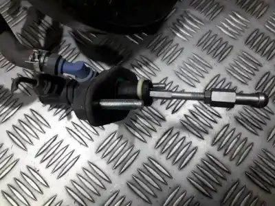 Peça sobressalente para automóvel em segunda mão cilindro de embreagem por toyota auris 2.2 d-cat referências oem iam 3142002061