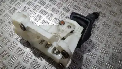 Pièce détachée automobile d'occasion Levier pour TOYOTA RAV 4 (A3) 2.2 Turbodiesel CAT Références OEM IAM   