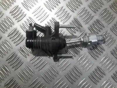 Pièce détachée automobile d'occasion Cylindre Récepteur D'embrayage pour TOYOTA RAV 4 (A3) 2.2 D-4D CAT Références OEM IAM 110717  001411200