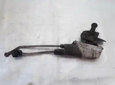 Автозапчастина б/у передач для VOLKSWAGEN PASSAT B5 (3B2) 1.6 Посилання на OEM IAM 8D0711025  
