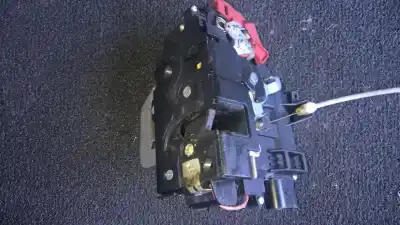 Second-hand car spare part left front door lock for audi a4 b6 (8e2) 2.5 tdi quattro oem iam references 8e2837015c