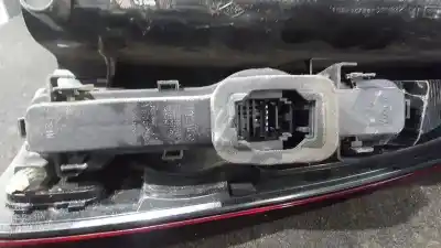 Автозапчасти б/у подставка для лампы за RENAULT ESPACE IV (JK0) 2.0 16V Turbo ссылки OEM IAM 89023882  