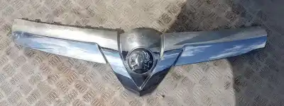 Peça sobressalente para automóvel em segunda mão GRELHA FRONTAL por OPEL ASTRA H CARAVAN  Referências OEM IAM 13197514  