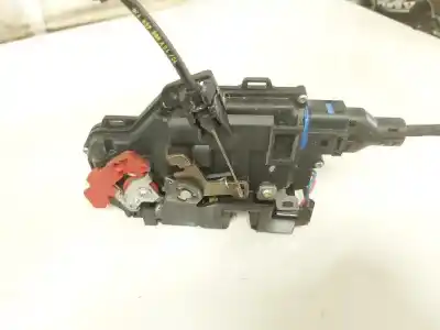 İkinci el araba yedek parçası SOL ÖN KAPI KILIDI için VOLKSWAGEN GOLF V (1K1)  OEM IAM referansları 3D2837015  