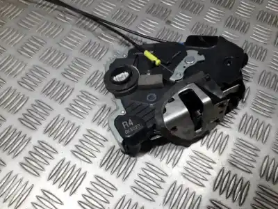 Peça sobressalente para automóvel em segunda mão fechadura da porta dianteira esquerda por toyota auris 2.2 d-cat referências oem iam 