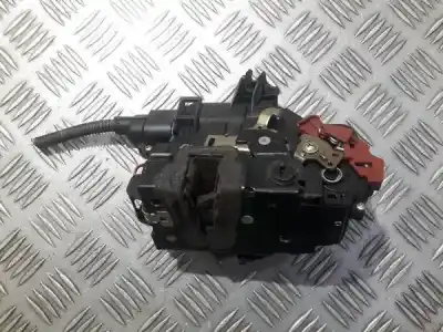 Автозапчасти б/у замок задней правой двери за audi a8 (4e2) 4.0 tdi quattro ссылки oem iam 4e0839016  pa6630