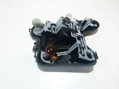 Pezzo di ricambio per auto di seconda mano Portalampada per AUDI A4 B6 (8E2) 1.9 TDI quattro Riferimenti OEM IAM 153948  