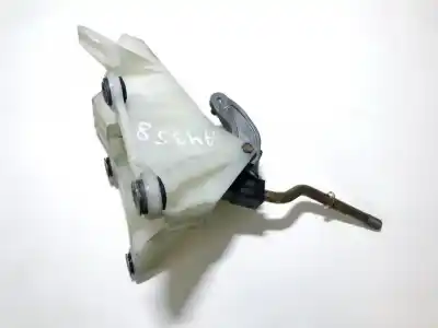 Second-hand car spare part gear lever for toyota corolla (e11) 2.0 d-4d linea sol oem iam references 