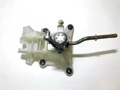 Second-hand car spare part gear lever for toyota corolla (e11) 2.0 d-4d linea sol oem iam references   