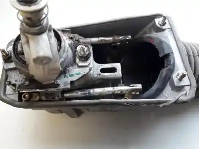 Second-hand car spare part gear lever for audi a4 avant (b5) 1.9 tdi oem iam references 8d0711420  
