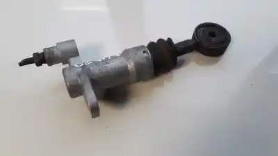 Pièce détachée automobile d'occasion cylindre récepteur d'embrayage pour audi a4 avant (b5) 1.9 tdi références oem iam 8d1721401  
