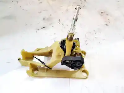 Peça sobressalente para automóvel em segunda mão alavanca de velocidades por volvo c30 2.0d r-design referências oem iam 30759589