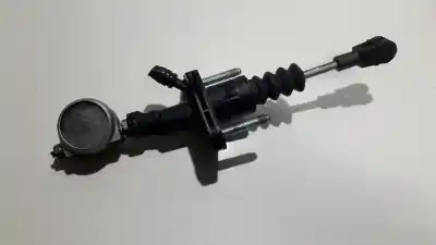 Pezzo di ricambio per auto di seconda mano Cilindro Frizione per OPEL ASTRA G CARAVAN 1.7 Turbodiesel CAT (X 17 DTL / 2H8) Riferimenti OEM IAM 90523769  