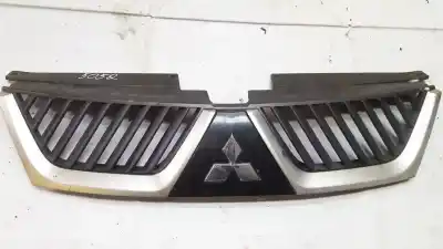 Second-hand car spare part front grille for mitsubishi outlander (cw0) 2.0 di-d intense oem iam references 7450a037zz