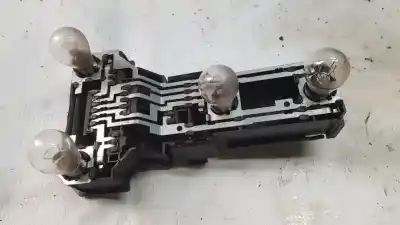 Recambio de automóvil de segunda mano de PORTALAMPARAS TRASERO, Cubierta del soporte de la lámpara de la luz trasera para VOLKSWAGEN PASSAT B5 (3B2)  referencias OEM IAM 3B9945257  
