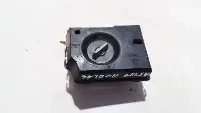 Second-hand car spare part lampholder for audi a6 avant (c4) 2.5 tdi oem iam references thk81  