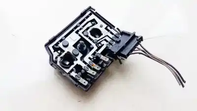 Pezzo di ricambio per auto di seconda mano portalampada per audi 100 avant (c4) 2.5 tdi riferimenti oem iam thk81