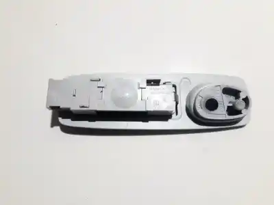 Автозапчасти б/у внутренний свет за volkswagen passat variant (3b5) 1.9 tdi ссылки oem iam 3b0947291  