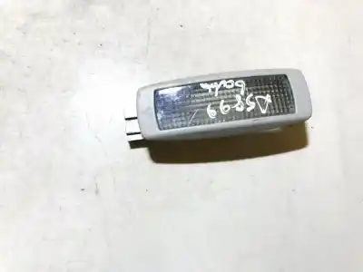 Автозапчасти б/у внутренний свет за volkswagen passat variant (3b5) 1.8 ссылки oem iam 3b9947113