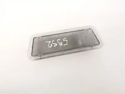 Second-hand car spare part interior light for opel zafira a 2.0 dti oem iam references 09153192