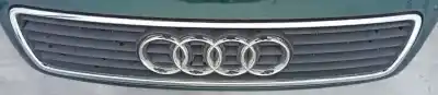 Автозапчасти б/у ПЕРЕДНЯЯ РЕШЕТКА за AUDI A4 AVANT (B5)  ссылки OEM IAM   
