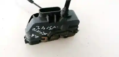 Peça sobressalente para automóvel em segunda mão fechadura da porta traseira esquerda por renault scenic ii 1.9 dci diesel referências oem iam 