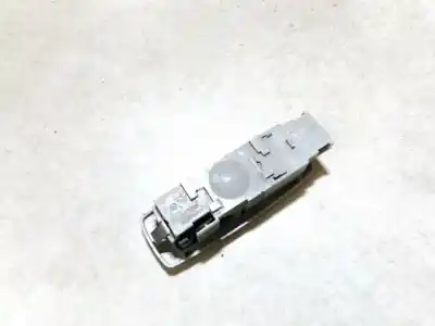 Автозапчасти б/у внутренний свет за volkswagen passat variant (3b5) 1.8 ссылки oem iam 3b0947291  