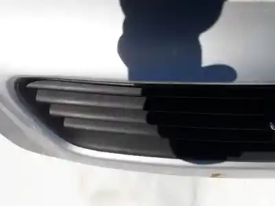 Автозапчастина б/у передня решіта для opel astra g caravan 1.7 16v dti cat (y 17 dt / lr6) посилання на oem iam   