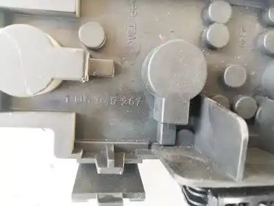 Автозапчастина б/у лампальник для skoda octavia combi (1u5) 1.9 tdi посилання на oem iam 1u6945257  