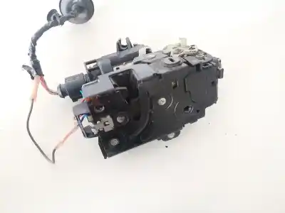 Автозапчасти б/у замок задней правой двери за volkswagen passat variant (3b6) 2.5 v6 tdi ссылки oem iam 