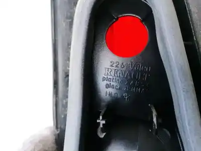 Автозапчасти б/у левый задний фонарь за renault laguna (b56) 3.0 v6 baccara (b56e/r) ссылки oem iam 2261  