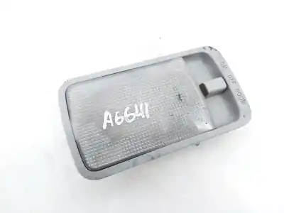 Peça sobressalente para automóvel em segunda mão luz interior por toyota avensis wagon (t25) 2.0 d-4d executive referências oem iam 