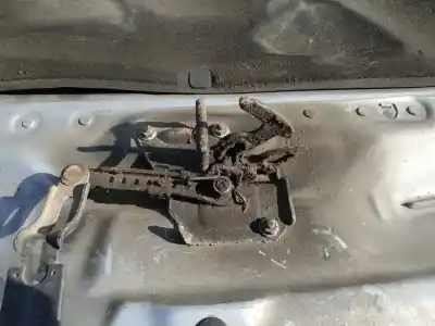 Автозапчастина б/у замок капота для audi a6 avant (4b5) 2.5 tdi посилання на oem iam   