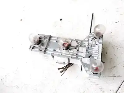 Автозапчасти б/у подставка для лампы за volkswagen passat variant (3b5) 1.9 tdi ссылки oem iam 3b5945257  