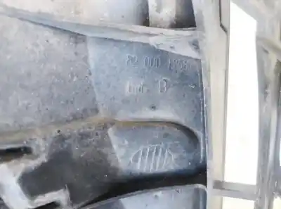 Автозапчастина б/у передня решіта для renault laguna ii (bg0) 1.8 cat посилання на oem iam 8200012581  