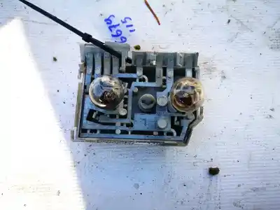 Pezzo di ricambio per auto di seconda mano portalampada per audi 80 (811/813) 1.8 riferimenti oem iam 29632101
