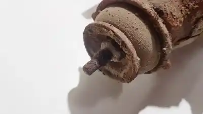 Автозапчасти б/у правый задний амортизатор за saab 9-5 (ys3e) 2.3 turbo ссылки oem iam   