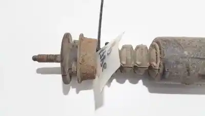 Автозапчастина б/у правий задній амортизатор для toyota yaris (ncp1/nlp1/scp1) 1.0 linea luna посилання на oem iam 4853052022  48530-52022