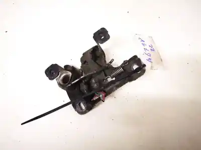 Second-hand car spare part bonnet lock for audi a6, c5 2001.08 - 2005.01 facelift 2.5 tdi 114kw 2001.08 - 2005.01 oem iam references 4b0823509
