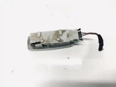 Автозапчасти б/у внутренний свет за volkswagen passat variant (3b5) 1.9 tdi ссылки oem iam 3b0947291  